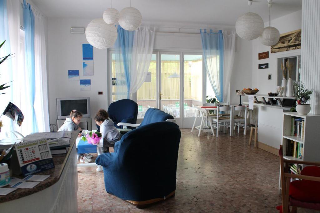 Hotel Del Mar Viareggio Exteriör bild